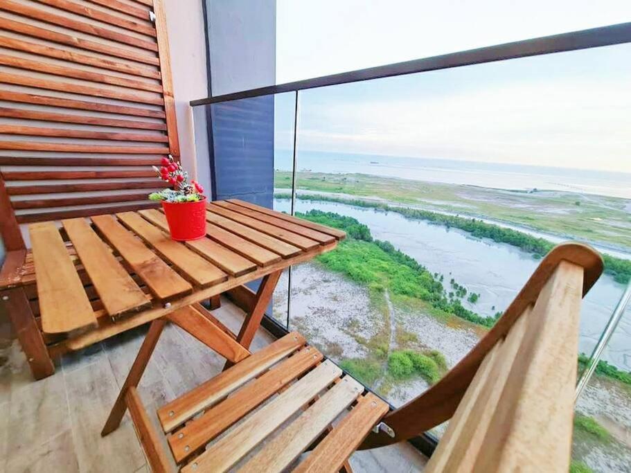 Sunsetfullyseaview#Netflix#Sofabed#Freecarprk#4Pax#Privatebathtub#Imperioresidence Malacca Exteriör bild